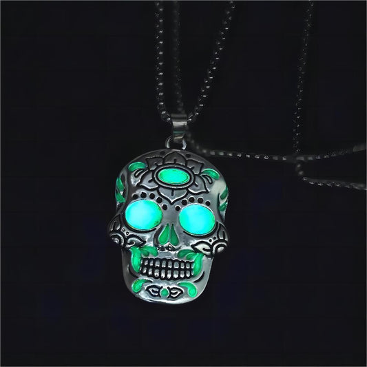 Stoer en kleurrijke "Sugar Skull" ketting met night glow effect!